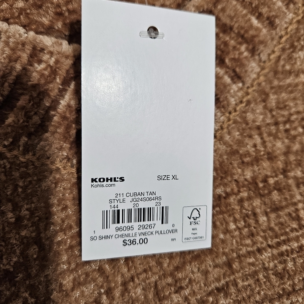 SO Caramel Brown V-Neck Chenille Sweater Size XL - Picture 8 of 13
